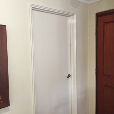 Soundproof door