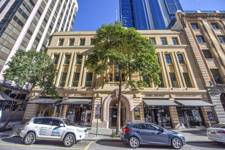 Reducing External Noise at Mckinsey & Company – Quash Soundproofing case study